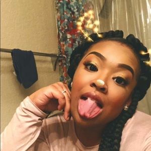 Meet your Posher, Kiara